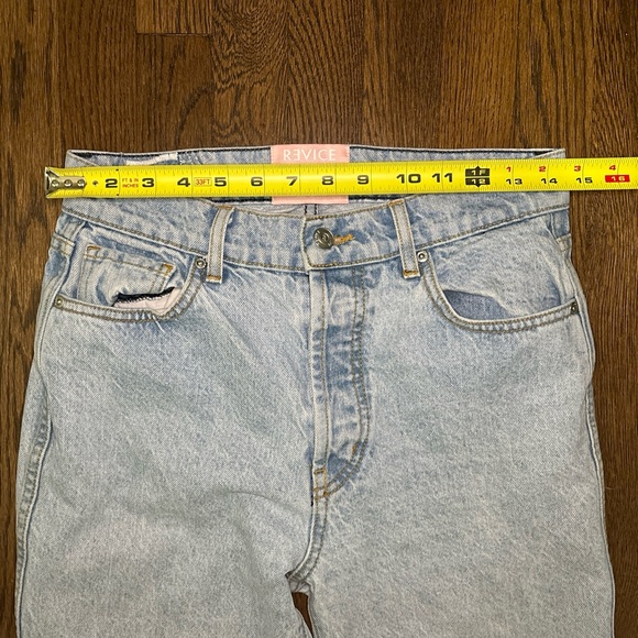 Revice Button Fly Closure Light Wash Jeans - Size 29 - Picture 5 of 10